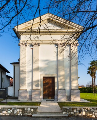 Chiesa dei Santi Vito, Modesto e Crescenzia (San Vidotto, Camino al Tagliamento)