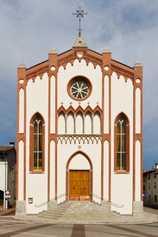 Chiesa dei Santi Ilario e Taziano Martiri (Rizzolo, Reana del Rojale)