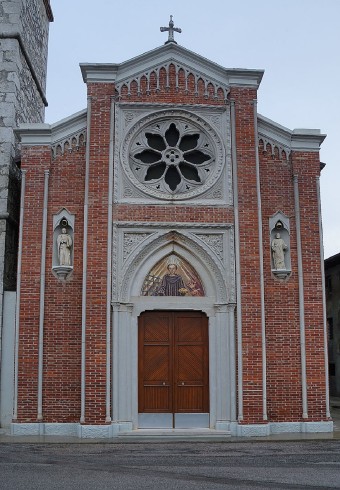 Chiesa di San Leonardo Abate (Medeuzza, San Giovanni al Natisone)