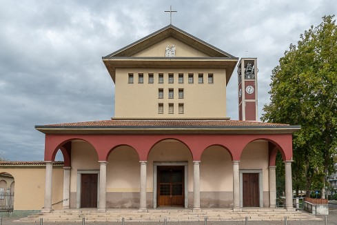 Chiesa della Sacra Famiglia (Monza)
