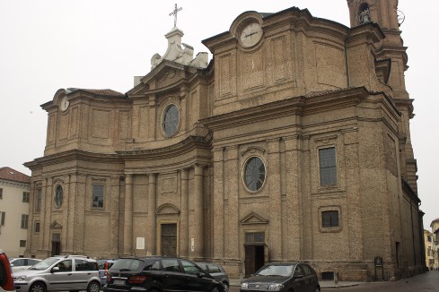 Chiesa dei Santi Giovanni Battista e Remigio (Carignano)