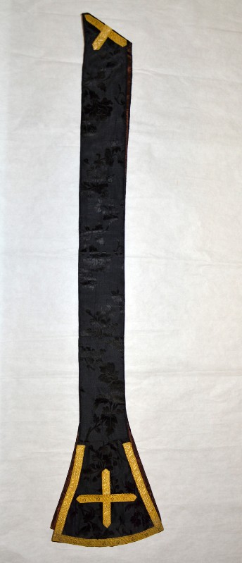 Manifattura italiana sec. XIX-XX, Stola nera in damasco