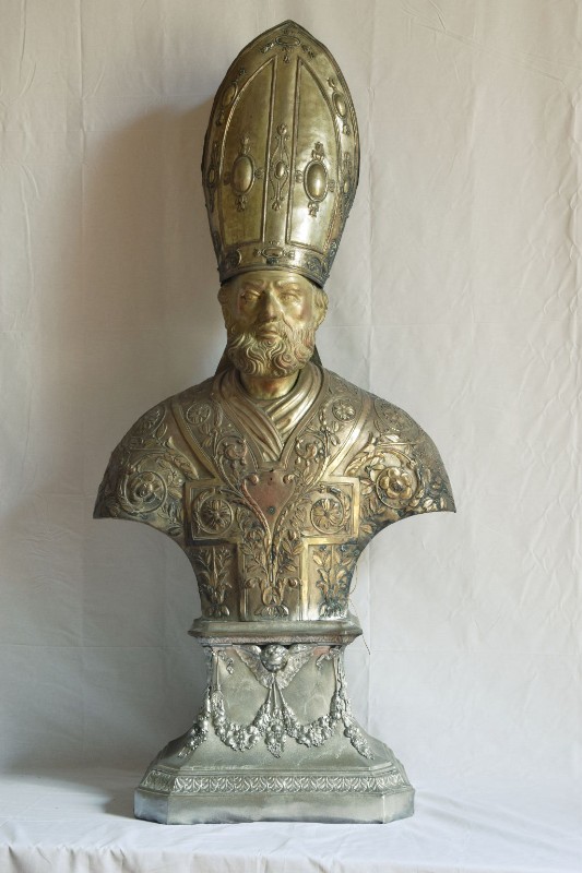 Ambito lombardo sec. XIX, Reliquiario a busto di santo vescovo 1/4
