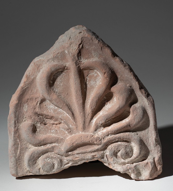 Bott. romana secc. I-II, Antefissa con decorazione