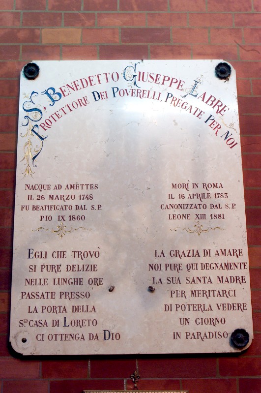Bott. piemontese sec. XX, Lapide in marmo dedicata a S. Benedetto G. Labre