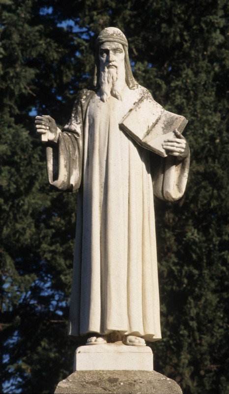 Scultore di Pietrasanta (1940), Statua di San Benedetto da Norcia