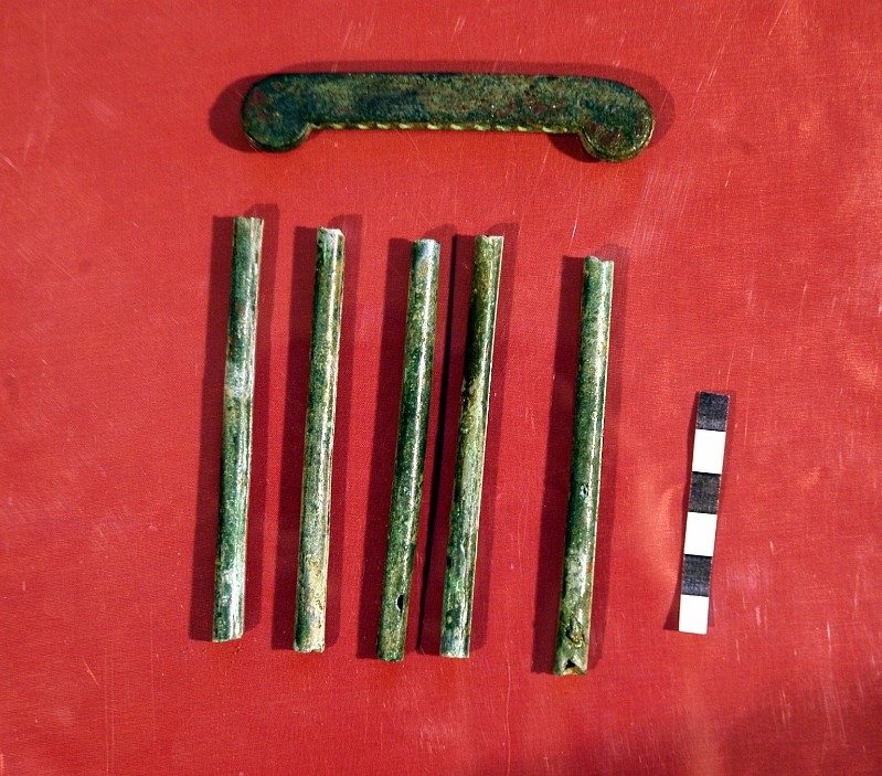 Periodo protostorico sec. VIII a. C., Calcofono con cinque tubetti verticali