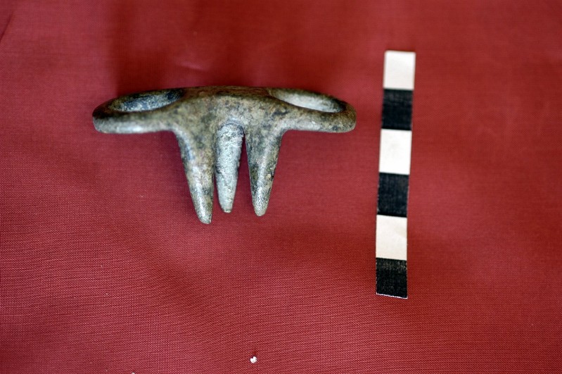 Bott. dell'Italia meridionale sec. IV-III a. C., Elemento di briglia 1/2
