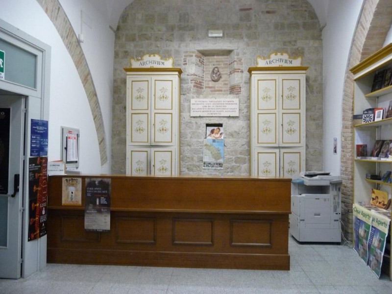 Biblioteca diocesana di Ascoli Piceno