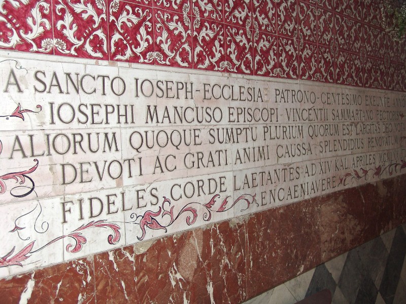 Bott. siciliana (1970), Lapide commemorativa del vescovo Mancuso