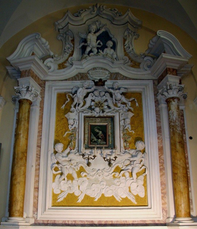 Bott. toscana sec. XVIII, Altare della Madonna delle rose