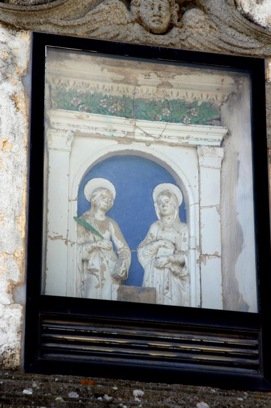 Scuola di Della Robbia A. sec. XVI, Sante Flora e Lucilla