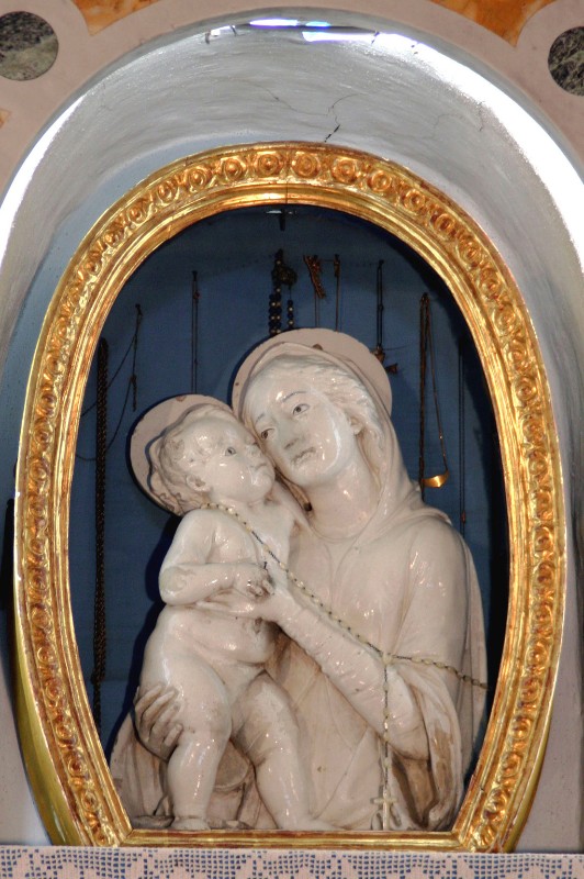Scuola di Della Robbia A. sec. XVI, Madonna con Gesù Bambino