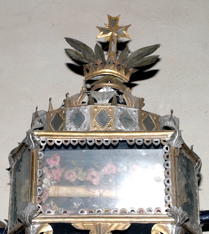 Bott. toscana sec. XVIII, Reliquiario a teca con corona