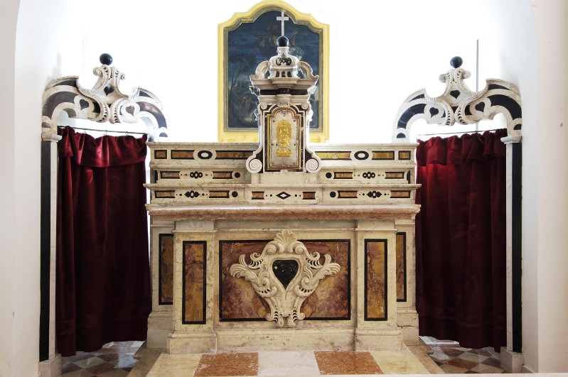 Maestranze castionesi metà sec. XVIII, Altare maggiore