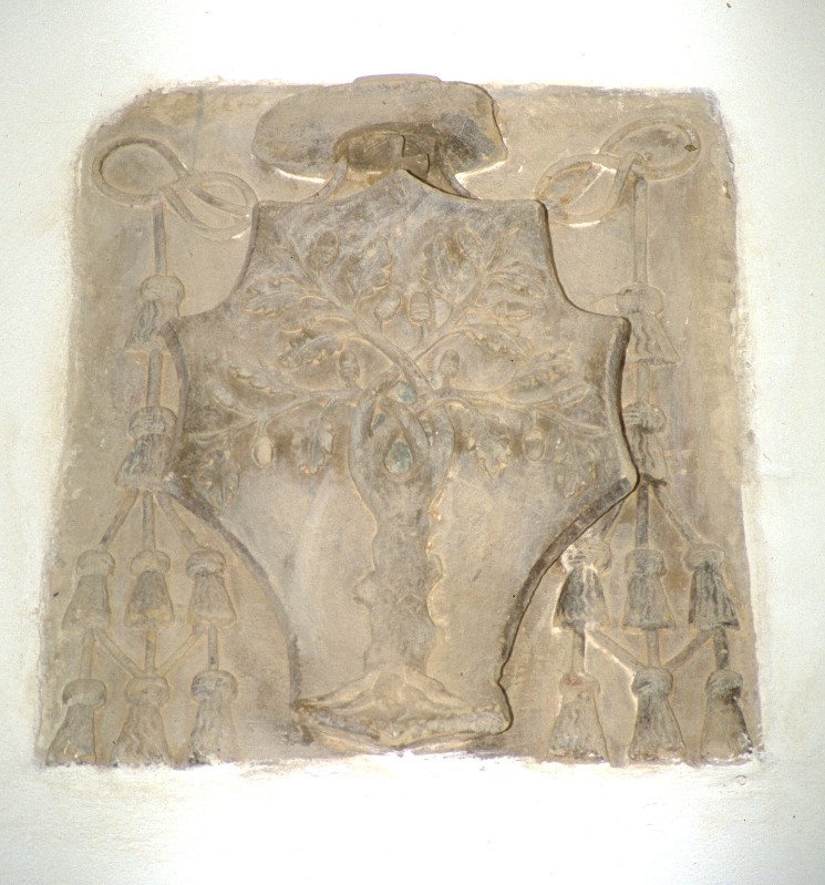 Bott. emiliana sec. XVI, Stemma cardinalizio di Giuliano della Rovere in pietra
