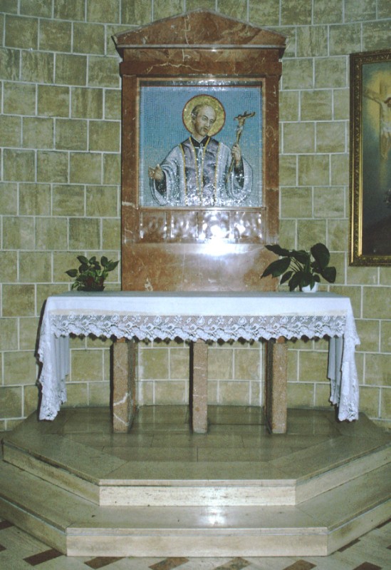 Ambito italiano sec. XX, Altare San Francesco de Geronimo