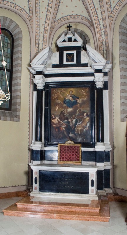 Maestranze castionesi (1691), Altare laterale di S. Vittore