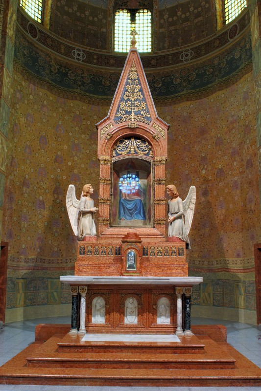 Ruppolo D. sec. XX, Altare maggiore