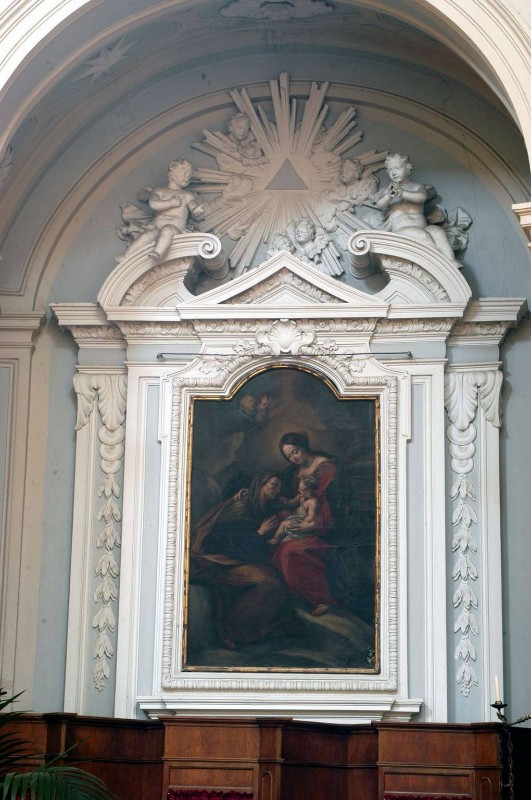 Maestranze laziali sec. XVIII, Altare con simbolo della Santissima Trinità