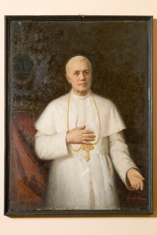 Bottega veneta sec. XX, Cornice del ritratto di Papa Pio X