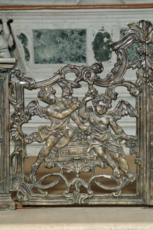 Bottega veneta sec. XVIII, Cancello cappella di San Lorenzo secondo da sinistra