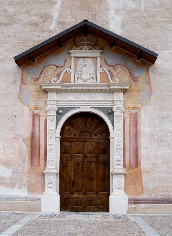 Sormani G. L. (1534-1536), Portale maggiore