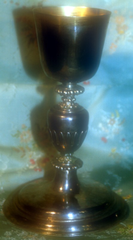 Bott. franco-piemontese sec. XIX, Calice nodo ovoidale sbalzato
