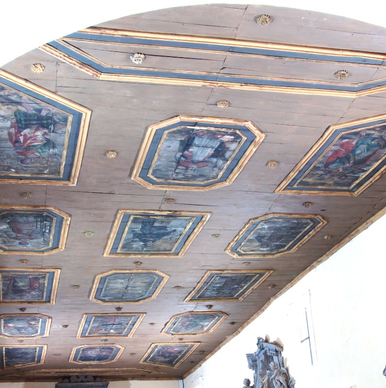 Bolletta F. (1717), Soffitto ad assi di legno con lacunari dipinti