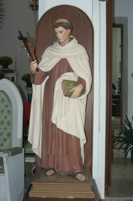 Santifaller L. sec. XX, Statua di Sant'Alberto con corredo