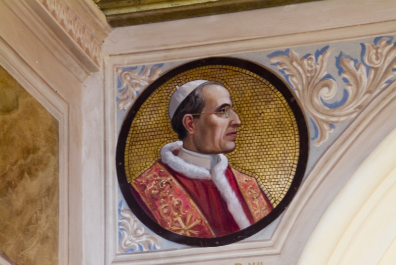 Colonna Umberto (1950), Dipinto murale del Papa Pio XIII