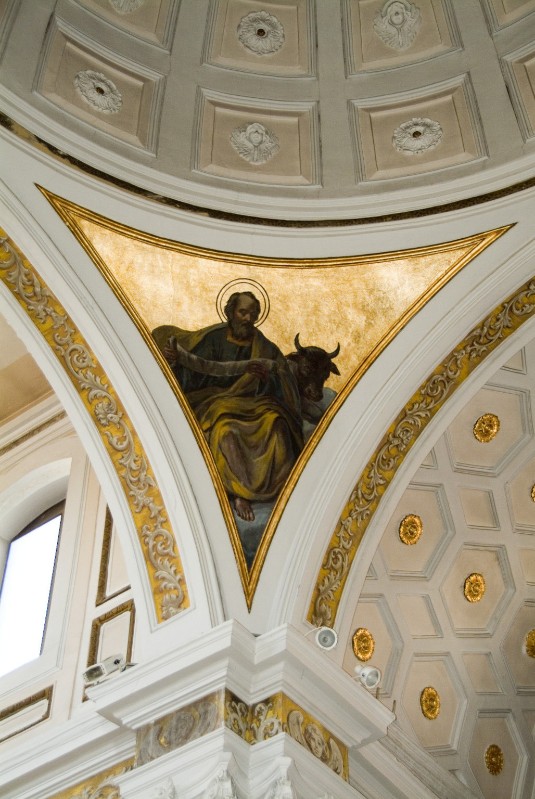 Colonna U. sec. XX, Dipinto murale di San Luca Evangelista