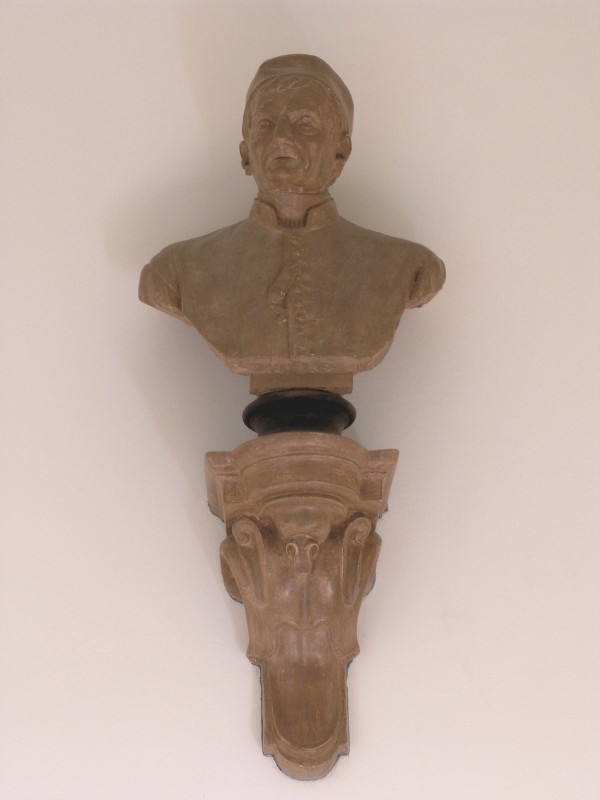 Ciucci Efrem sec. XX, Busto del sacerdote Antonio Ciabatti