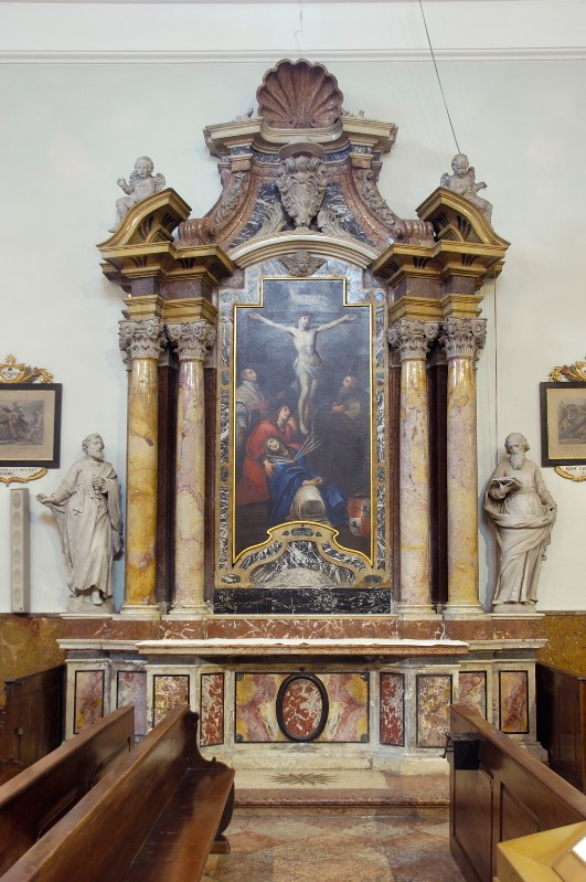 Benedetti C. il Giovane (1703 circa), Altare del Crocifisso