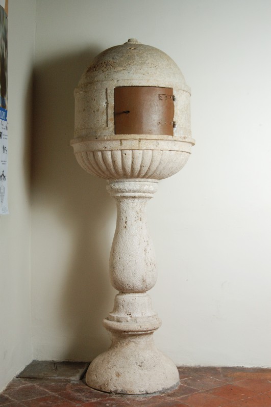 Bott. dell'Italia centr. sec. XVI, Fonte battesimale in pietra verniciata