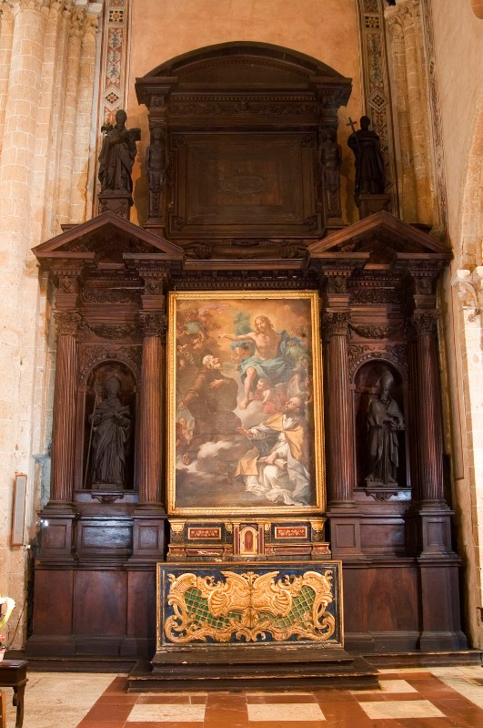 Scalza I. sec. XVI, Altare laterale ligneo dedicato a San Francesco di Paola