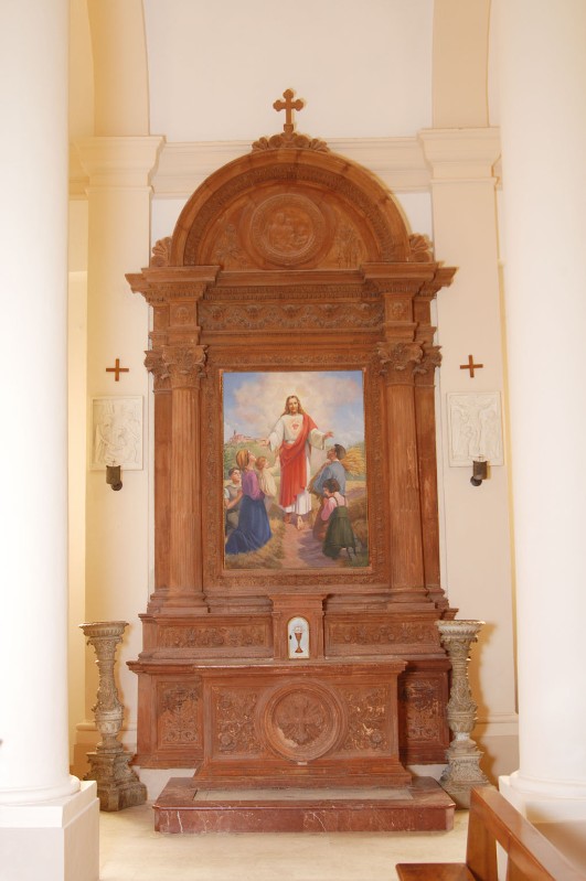 Maestranze umbre sec. XX, Altare dedicato al Sacro Cuore