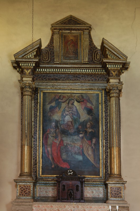 Bott. umbra sec. XVII, Altare maggiore in legno dipinto