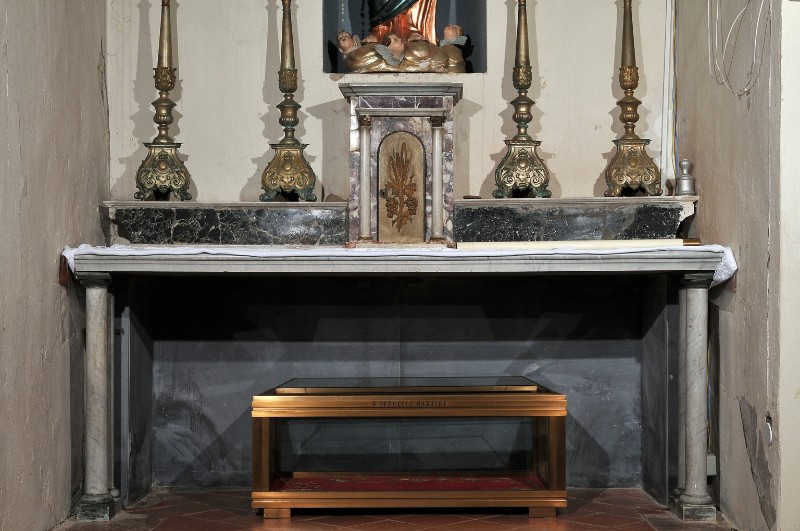 Maestranze piacentine sec. XX, Altare in marmo