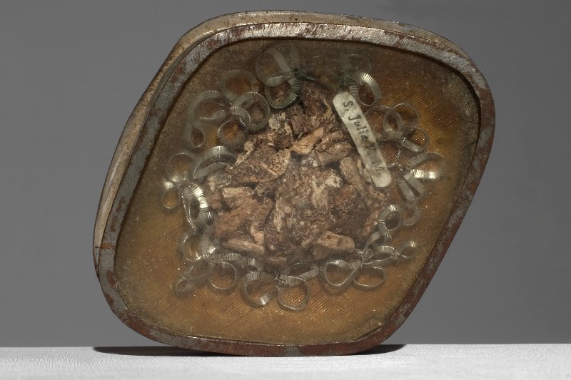 Bott. bresciana sec. XVIII, Reliquiario a capsula di Santa Giulia