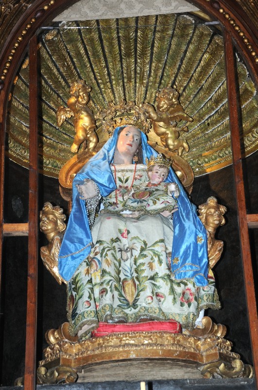 Artigianato romano sec. XVII, Statua con la Madonna del rosario