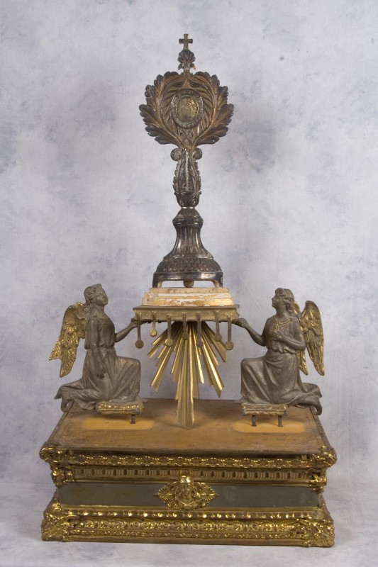 Argentiere romagnolo (1842), Espositorio con angeli adoranti