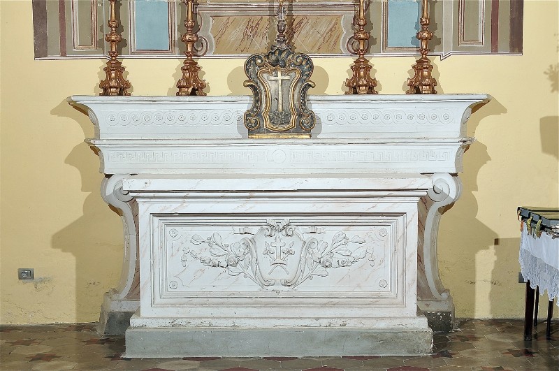 Maestranze piacentine sec. XIX, Altare in gesso marmorizzato