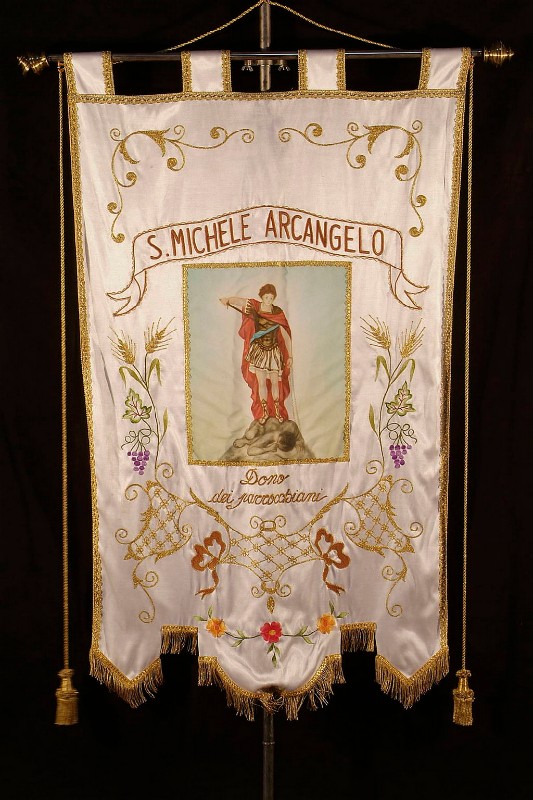 Manif. laziale seconda metà sec. XX, Stendardo bianco di San Michele arcangelo