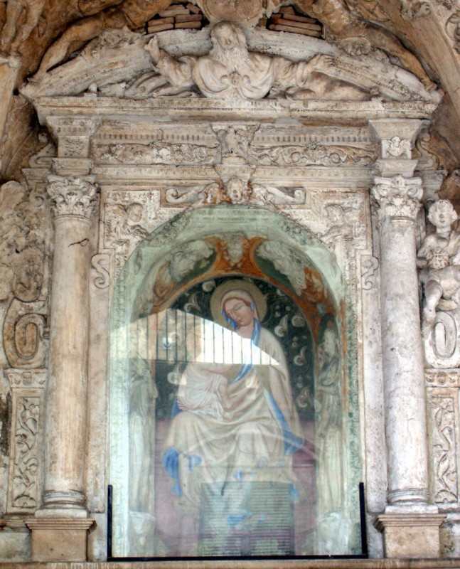 Bottega abruzzese sec. XVI, Edicola della Madonna del Latte