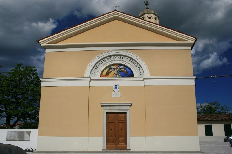 Archivio della parrocchia dei Santi Michele Arcangelo e Zenone