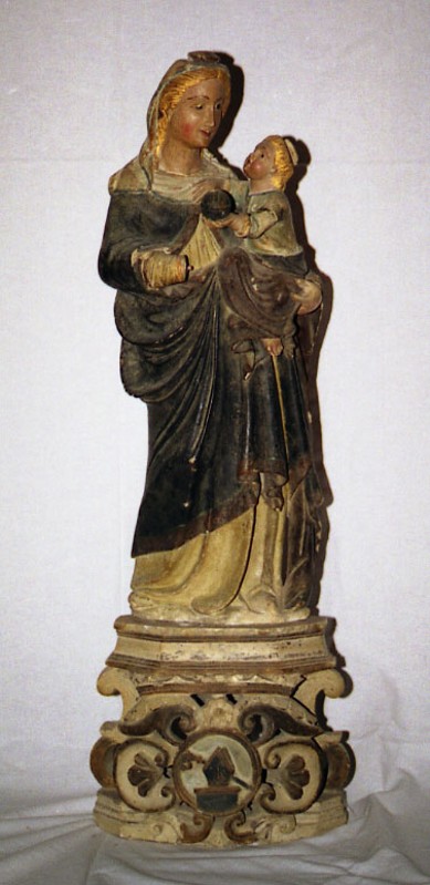 Bottega siciliana sec. XVII, Madonna con insegne vescovili