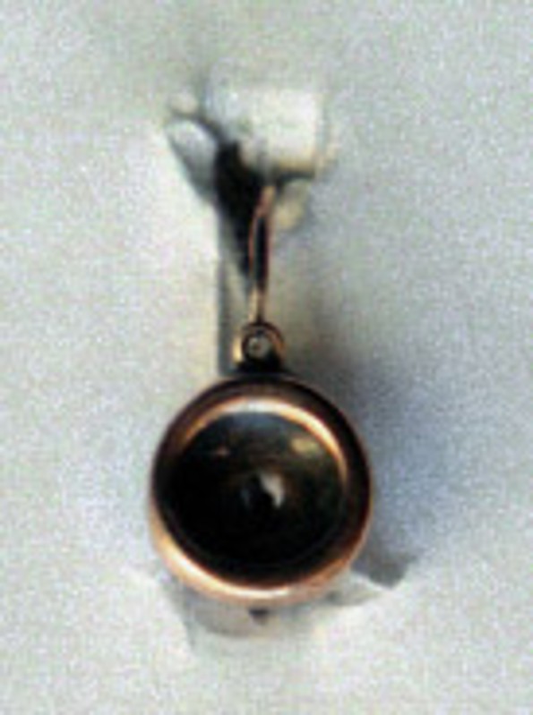 Bottega italiana sec. XIX-XX, Orecchino circolare privo di gemma