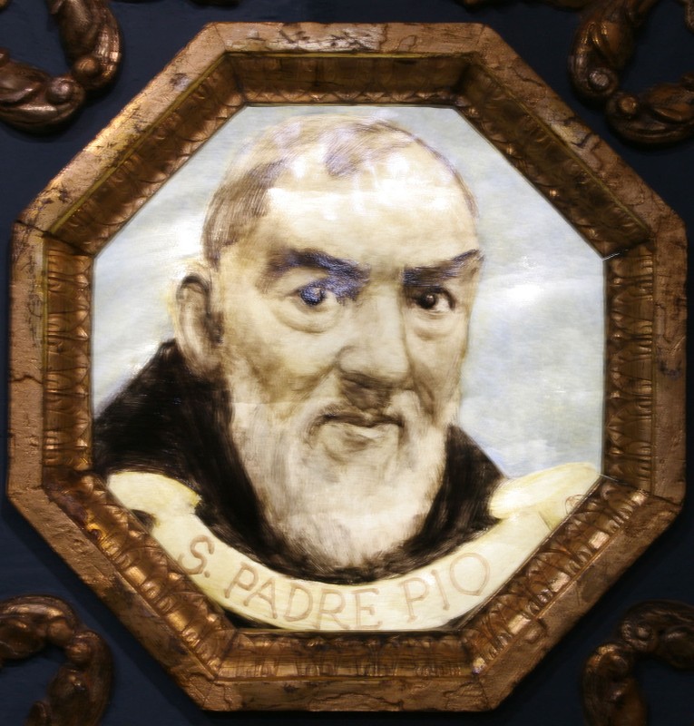 Mazzotta A. (2002), San Padre Pio