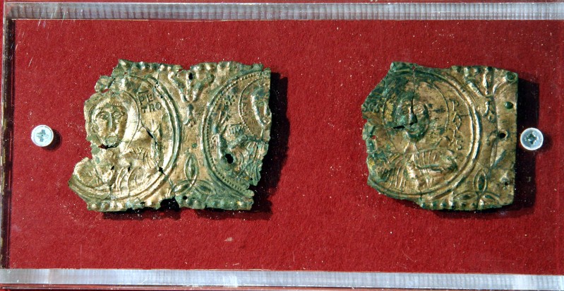 Bottega fiorentina sec.VIII- IX, Frammento di coperta con figure